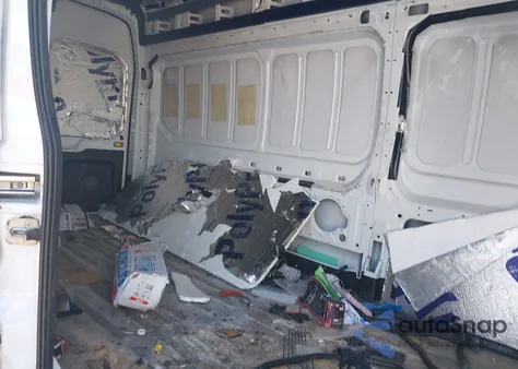 2019 Ford Transit-250 из США, поврежденный, VIN 1FTYR3XM5KKA64013